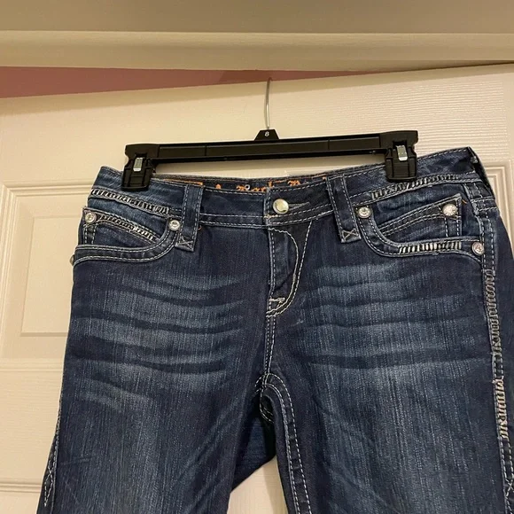 Rock Revival Silver Sparkly Buckle Jeans - Picture 4 of 6